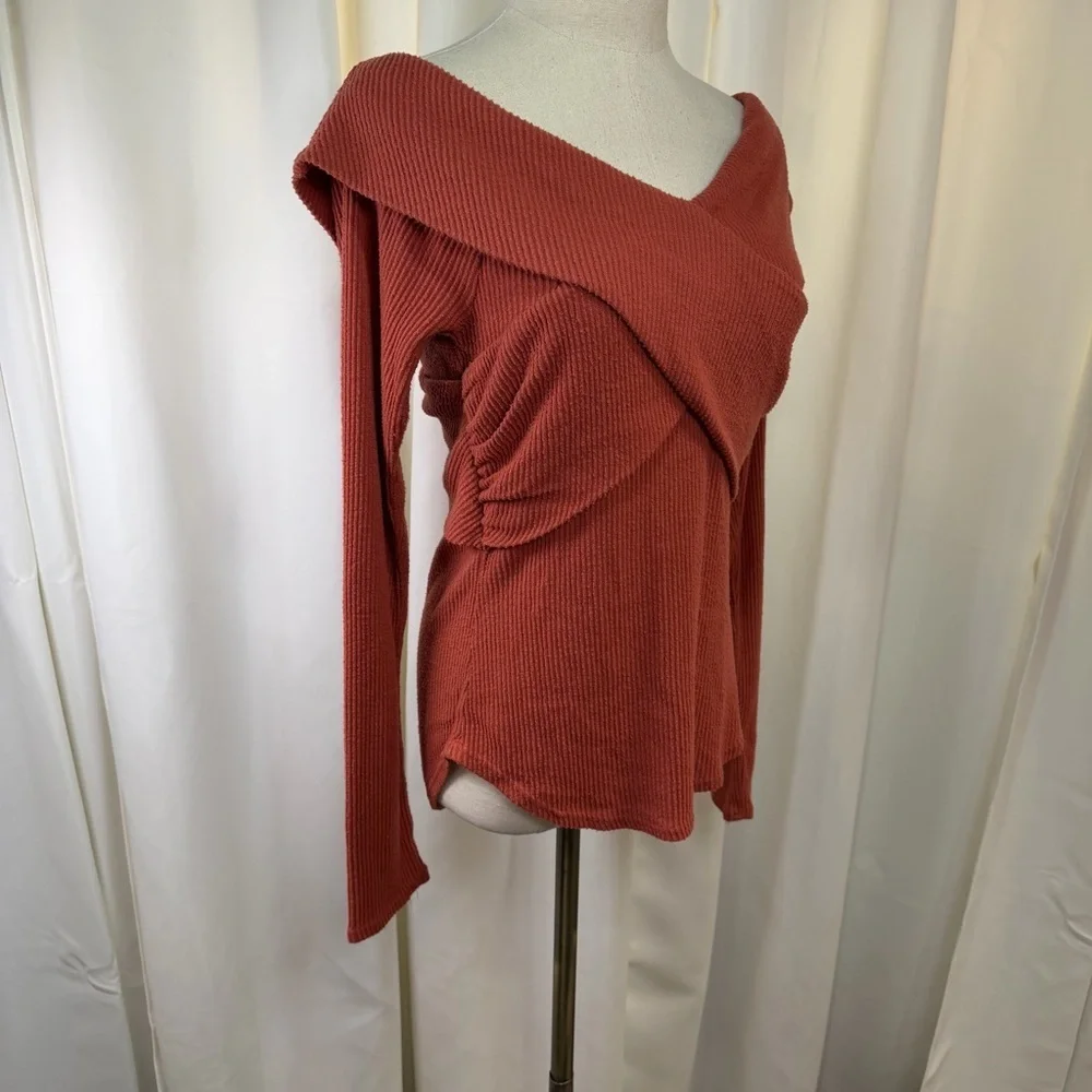 Free People ‘Marley’ Off-The-Shoulder Rib Top in “Warm Stone” Orange Size Large